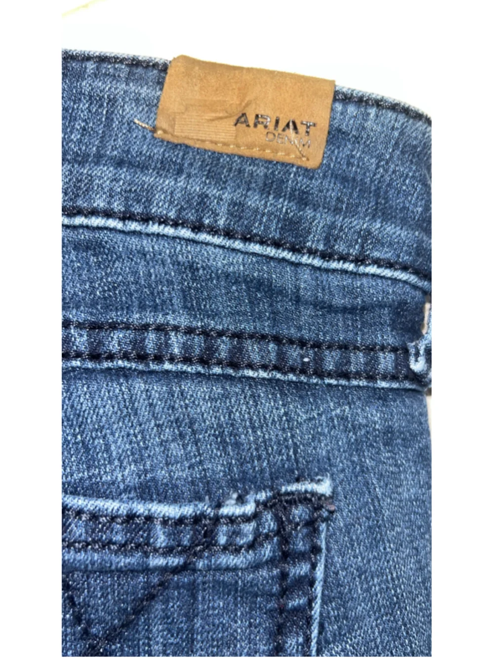 Women's Ariat Boot Cut Jeans Size 33L